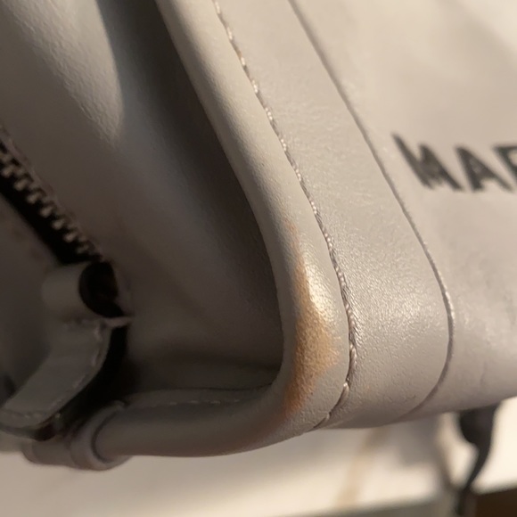 Authentic Marc Jacobs Logo handbag - Picture 7 of 8